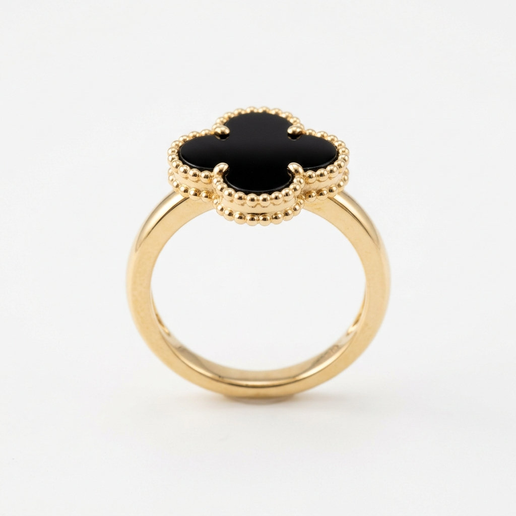 Remeza Clover Ring
