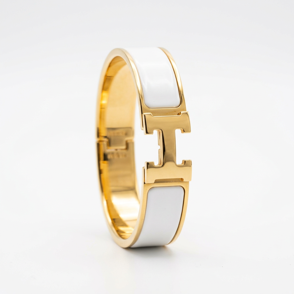 Remeza Enamel Clasp Bangle