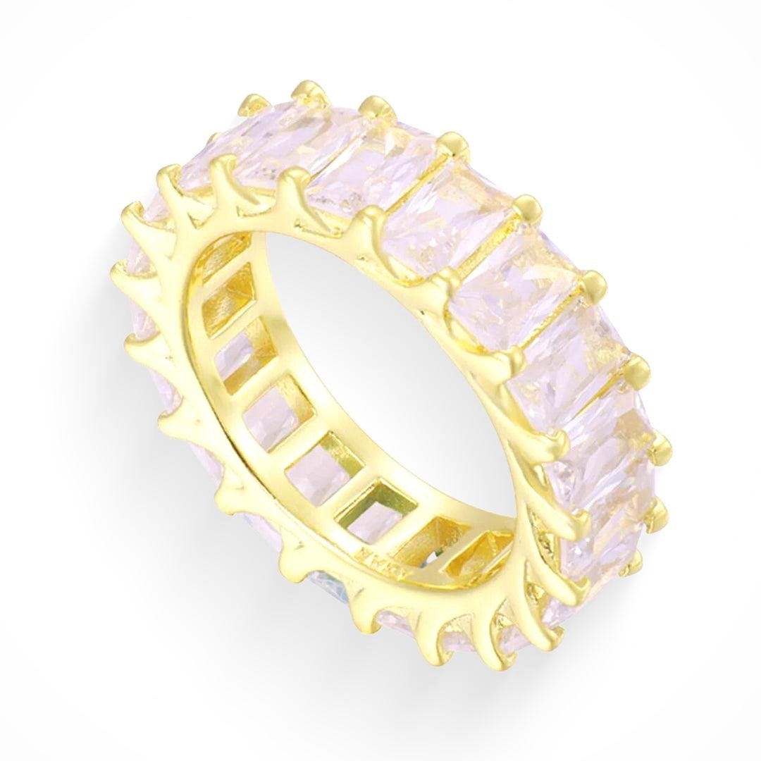 Flashy Ring